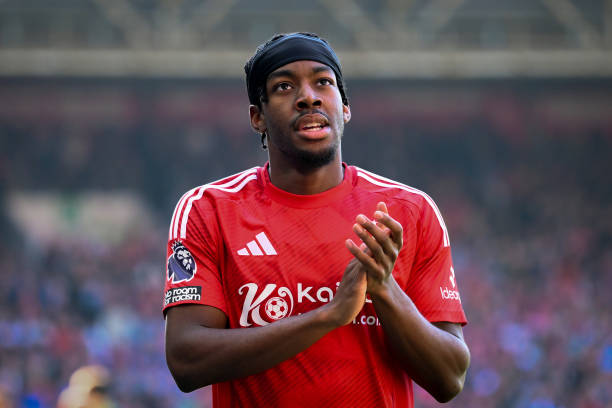 强的团队配 强的团队配